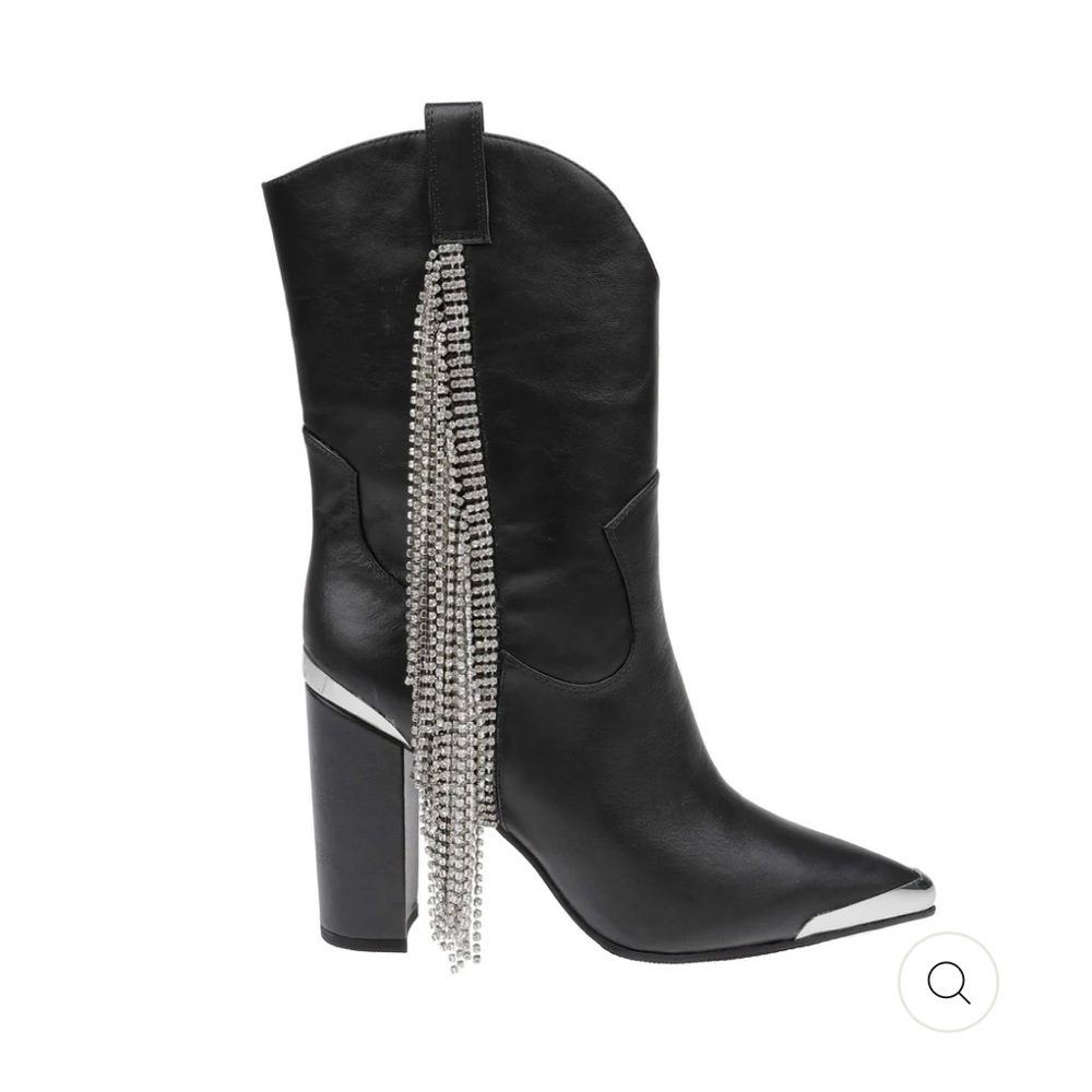 Worn once  Daniel Diamond Stagecoach black boots size 9.5
